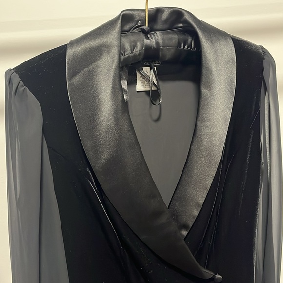 ALEX evenings, black velvet blouse, size S, great condition. - Picture 2 of 15